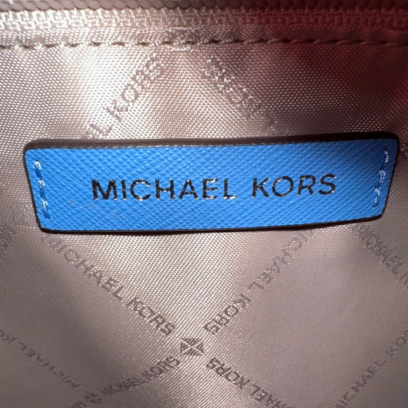 NWT Michael Kors Charlotte Blue Saffiano Leather Tote Bag - Picture 5 of 12